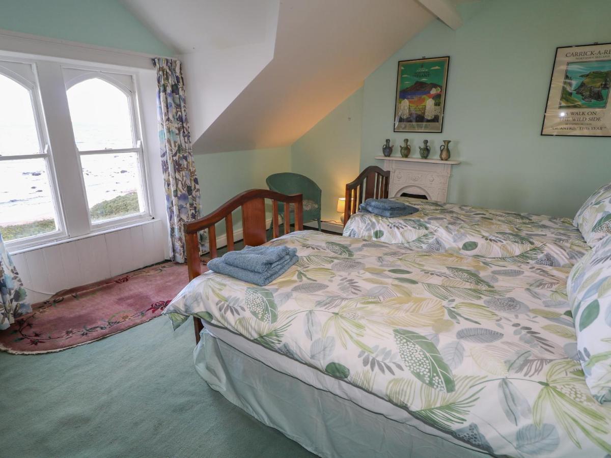 Carriguisnagh Villa Ballycastle Ngoại thất bức ảnh
